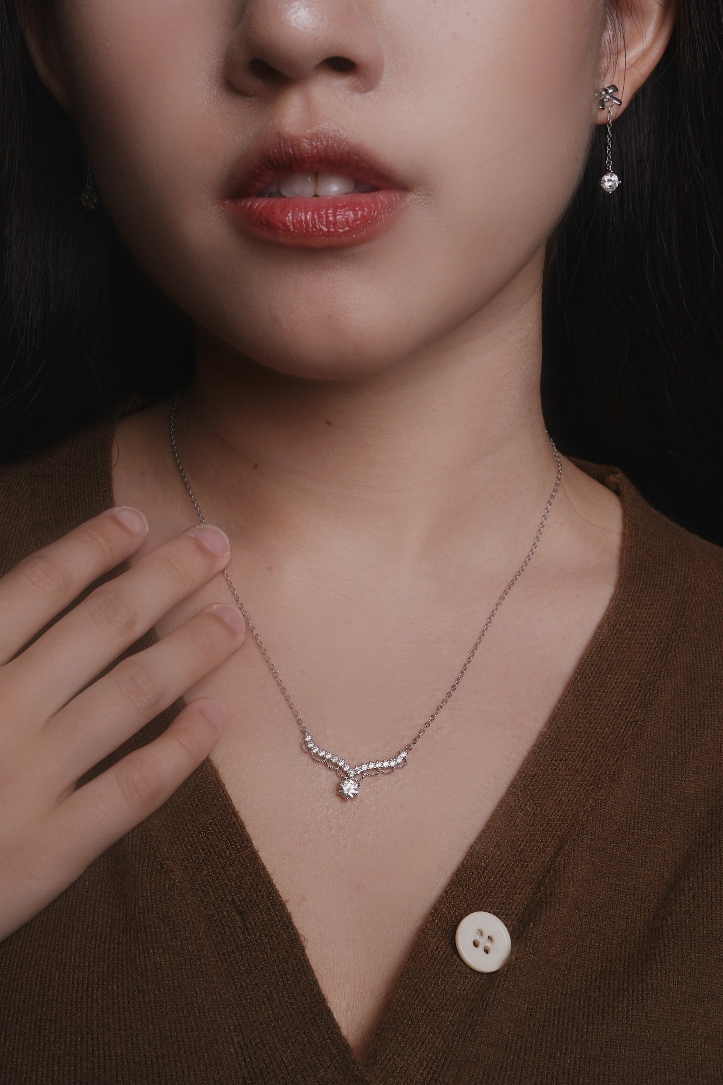 Alira Belle Moissanite 925 Silver Necklace-NCE505