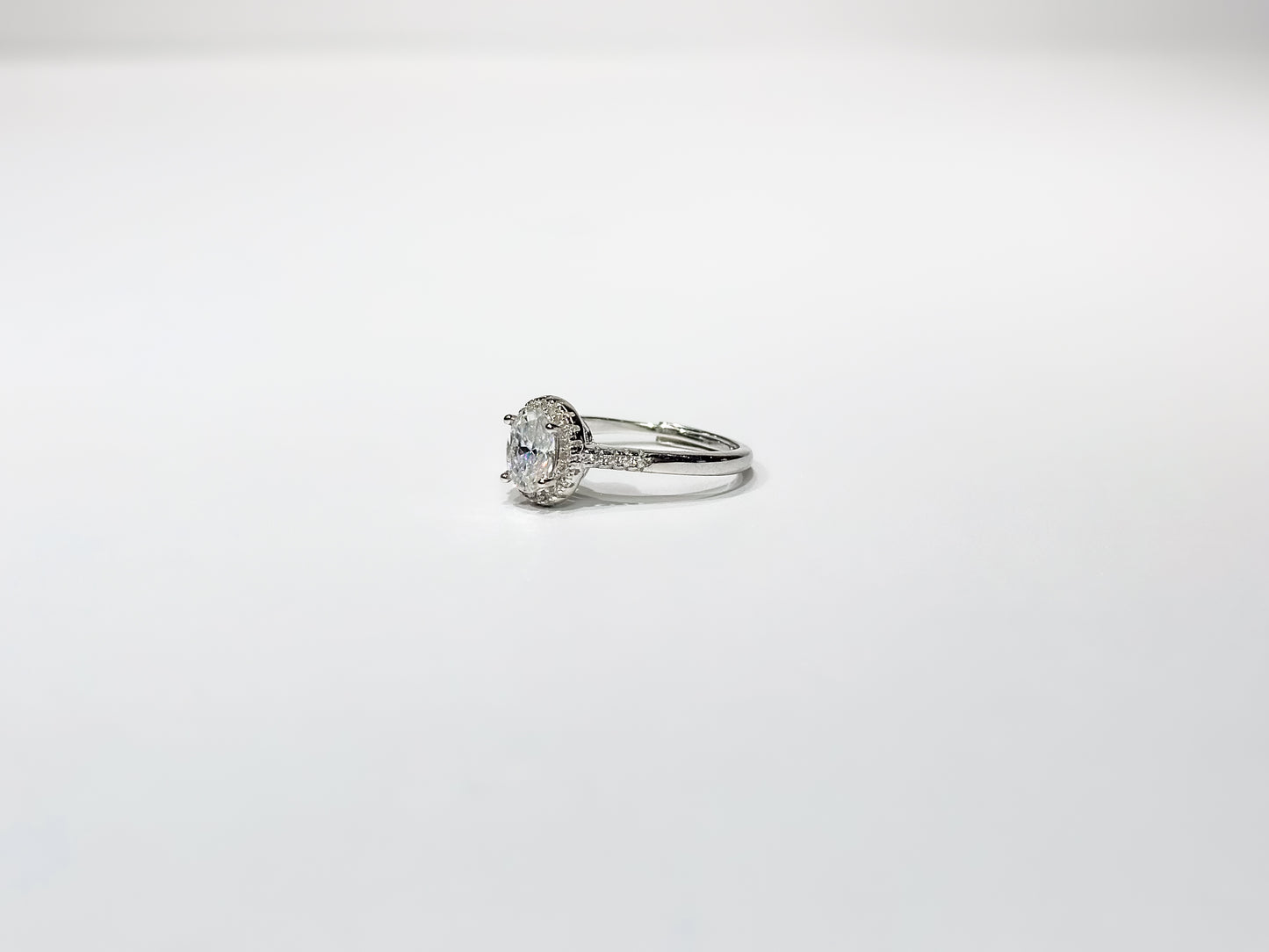 Elara Moissanite 925 Silver Ring Female