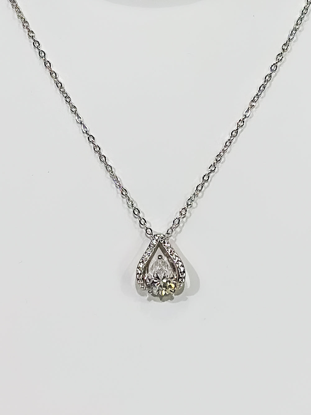 Valora Moissanite 925 Silver Necklace