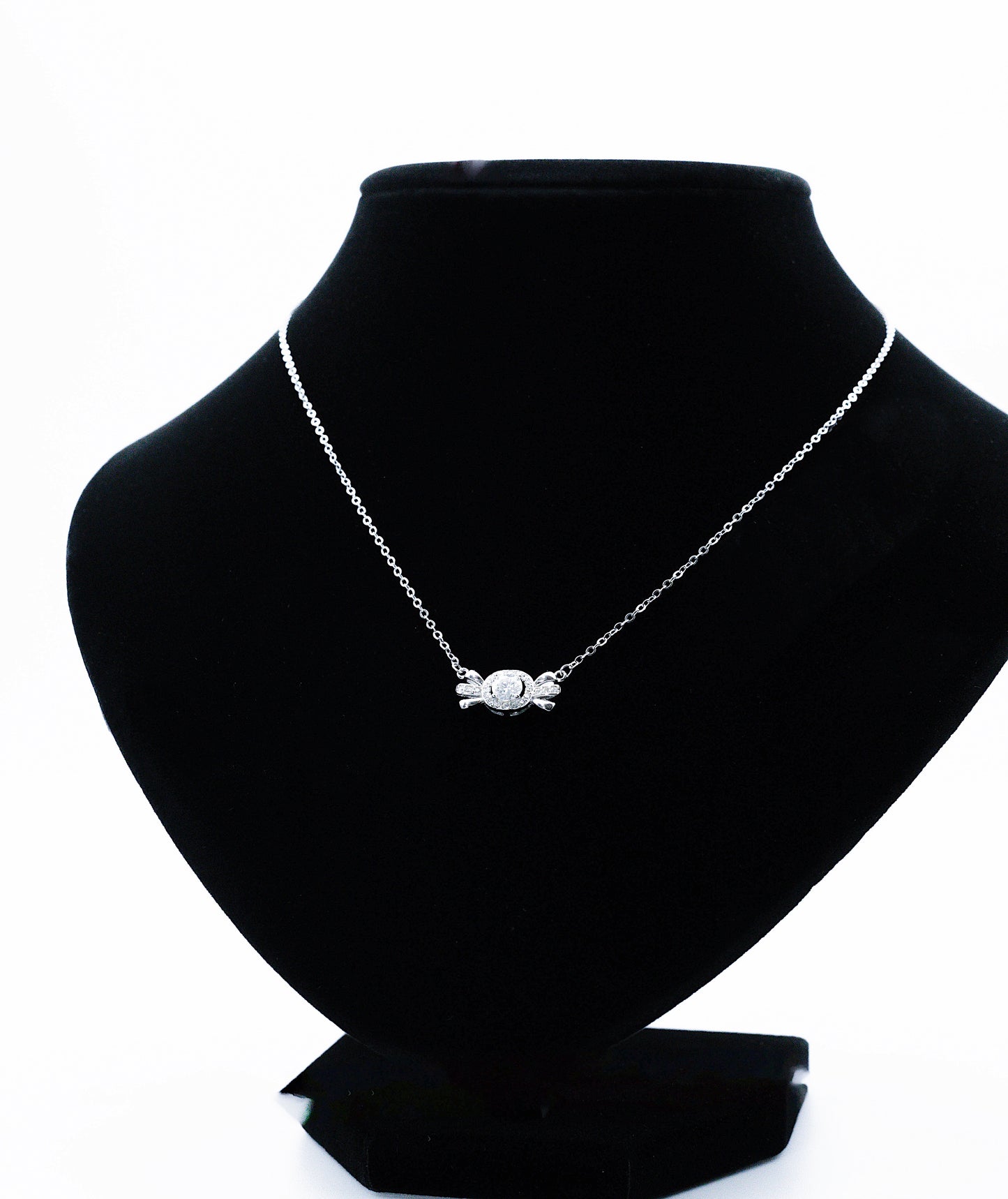 Veloura Moissanite 925 Silver Necklace-NCE502