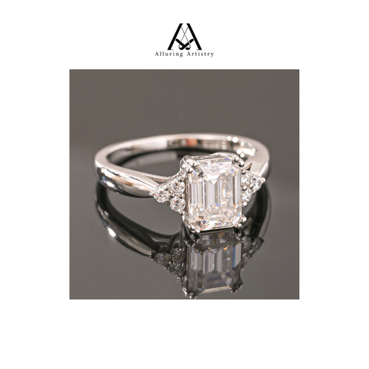 Quin Moissanite 925 Silver Female Ring