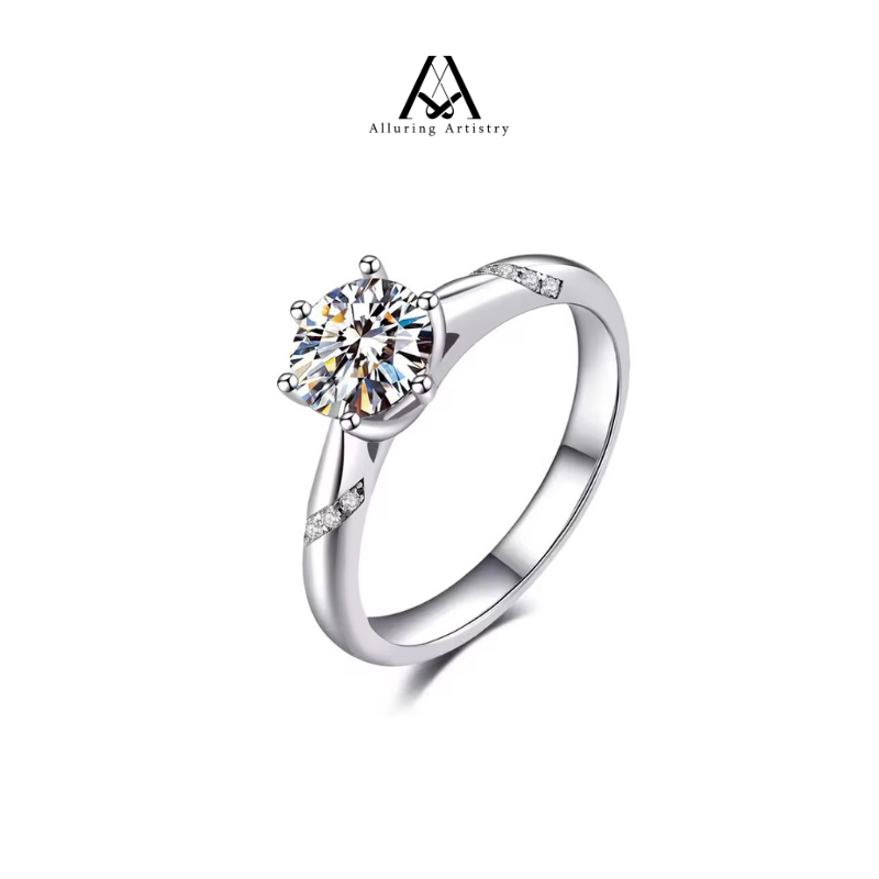Nerina Moissanite 925 Silver Female Ring