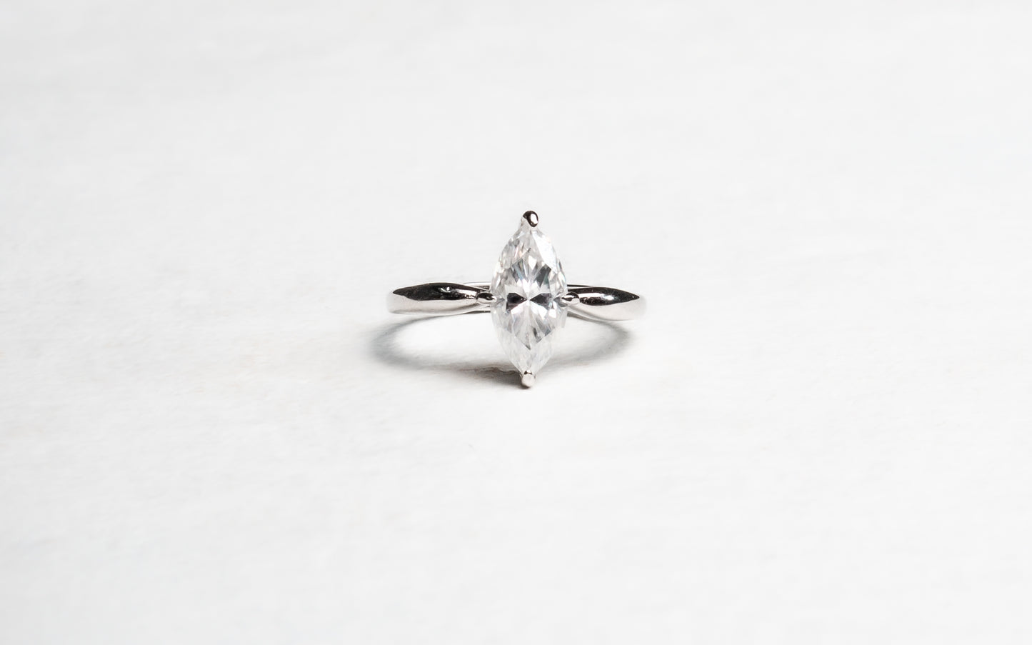 Arabella Moissanite 925 Silver Female Ring - AFR215