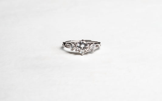 Aria Moissanite 925 Silver Female Ring - AFR206