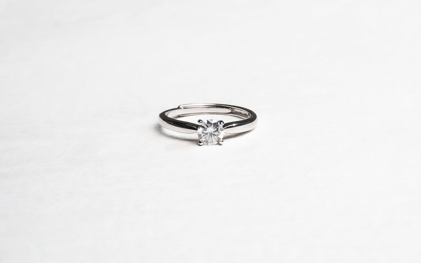 Liora Moissanite 925 Silver Ring Female - AFR210