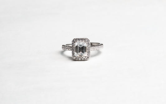 Zeloura Moissanite 925 Silver Ring Female - AFR219
